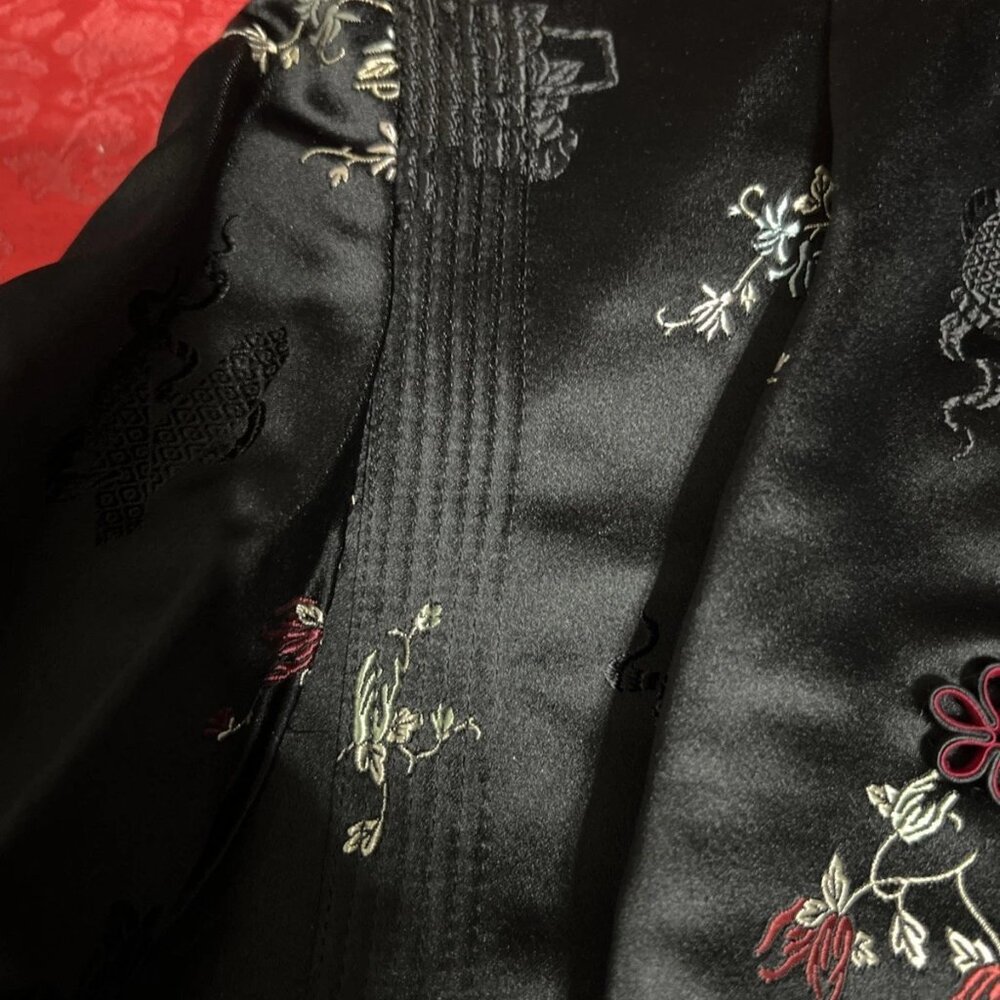 Vintage Chinese Silk Jacket Women’s L Old Peking Silk Co Hong Kong Black - Picture 3 of 9